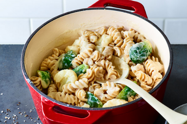 One-Pot Mac & Cheese with Cauliflower & Brussels Sprouts 