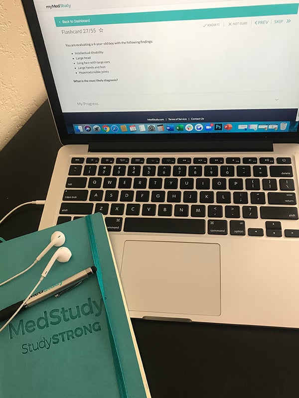 #StudyStrong at your desk to your fave playlist using your online flashcards. 